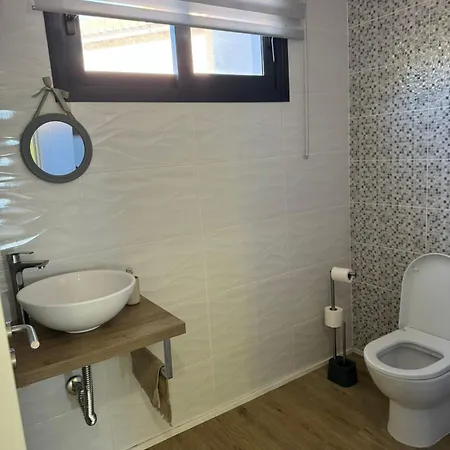 D - Delightful With Free Private Parking 公寓 *