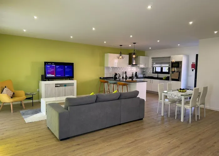 D - Delightful With Free Private Parking Apartamento Machico (Madeira)