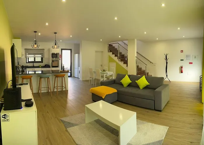 D - Delightful With Free Private Parking Apartamento *