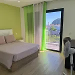 D - Delightful With Free Private Parking * Machico (Madeira)
