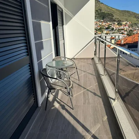 Apartamento Delightful With Free Private Parking