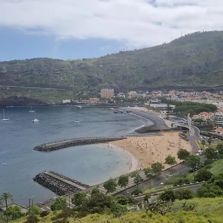 Delightful With Free Private Parking * Machico (Madeira)